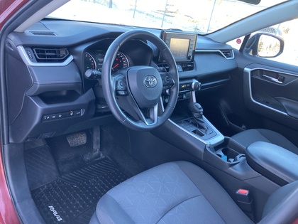 used 2020 Toyota RAV4 car, priced at $31,900