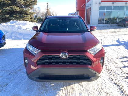 used 2020 Toyota RAV4 car, priced at $31,900