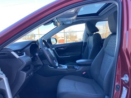 used 2020 Toyota RAV4 car, priced at $31,900