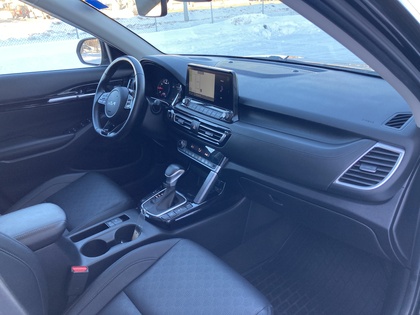 used 2022 Kia Seltos car, priced at $21,900