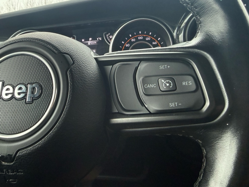 2021 Jeep Wrangler Unlimited - Gallery image 15