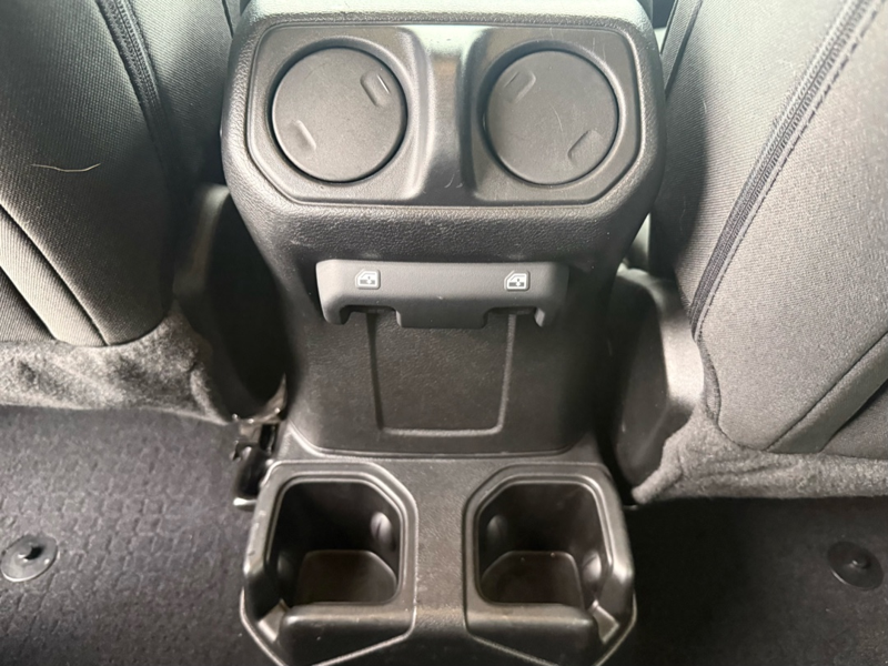 2021 Jeep Wrangler Unlimited - Gallery image 28