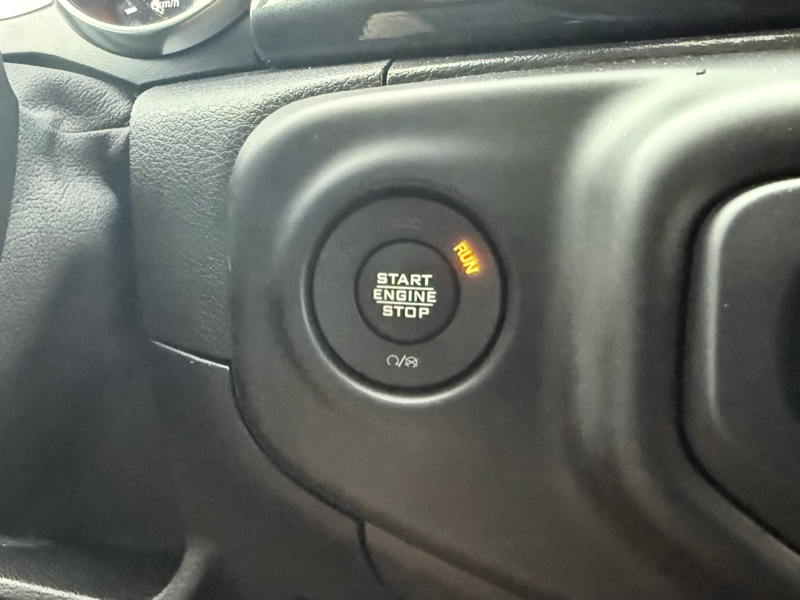 2021 Jeep Wrangler Unlimited - Gallery image 17