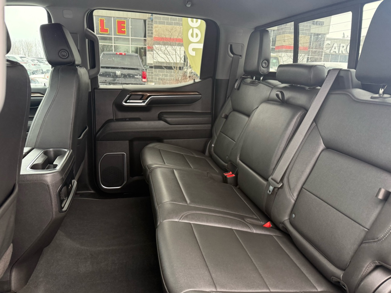 2023 Chevrolet Silverado 1500 - Gallery image 24