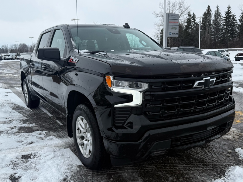 2023 Chevrolet Silverado 1500 - Gallery image 3