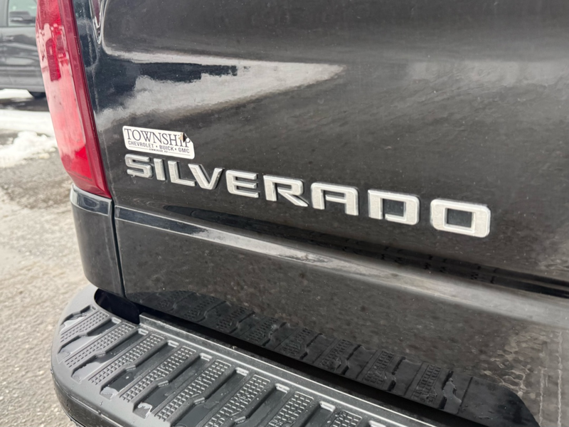 2023 Chevrolet Silverado 1500 - Gallery image 8