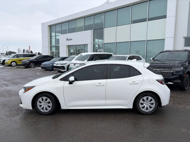 2019 Toyota Corolla Hatchback - Gallery image 1