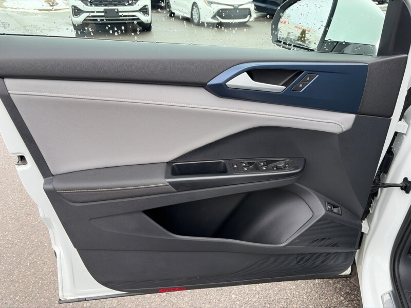 2024 Volkswagen Taos - Gallery image 7