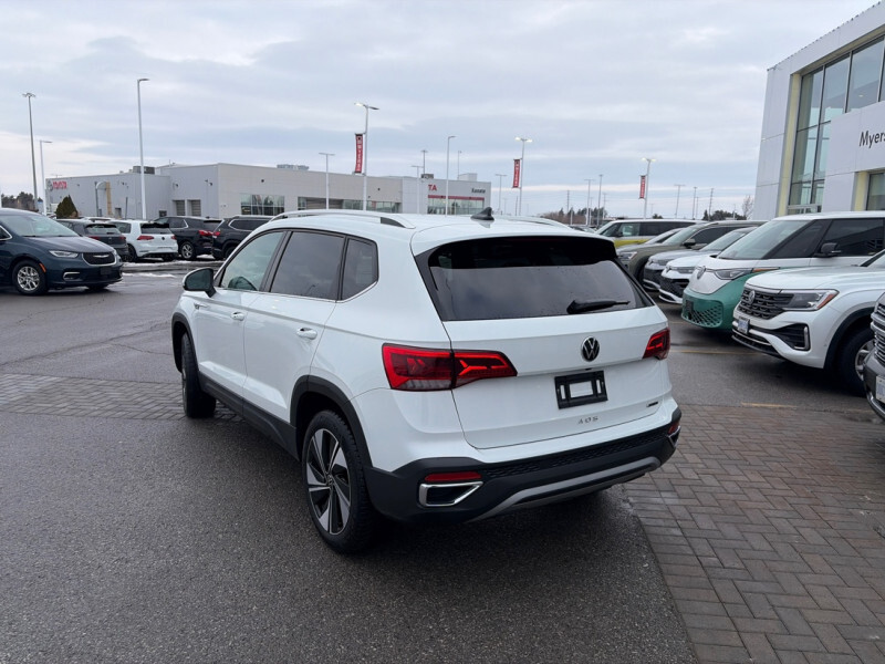 2024 Volkswagen Taos - Gallery image 2