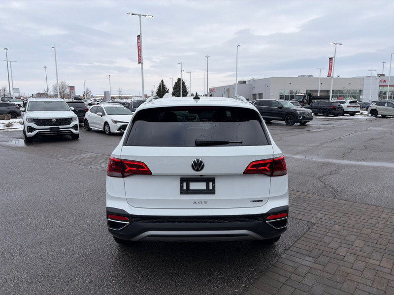 2024 Volkswagen Taos - Gallery image 3