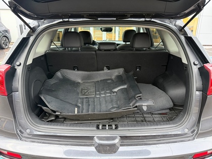 used 2020 Kia Niro EV car, priced at $17,999