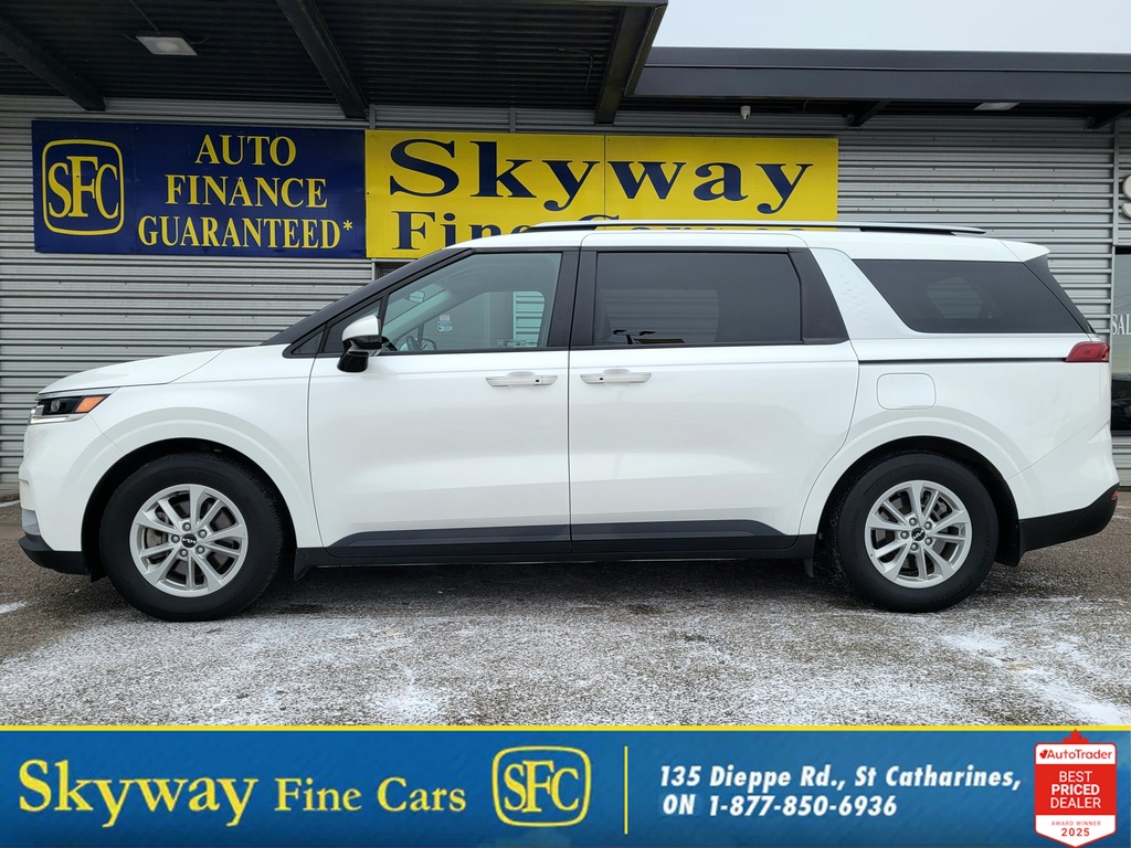 2023 Kia Carnival