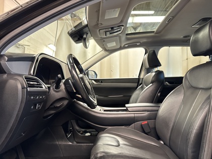 used 2021 Hyundai Palisade car, priced at $32,000