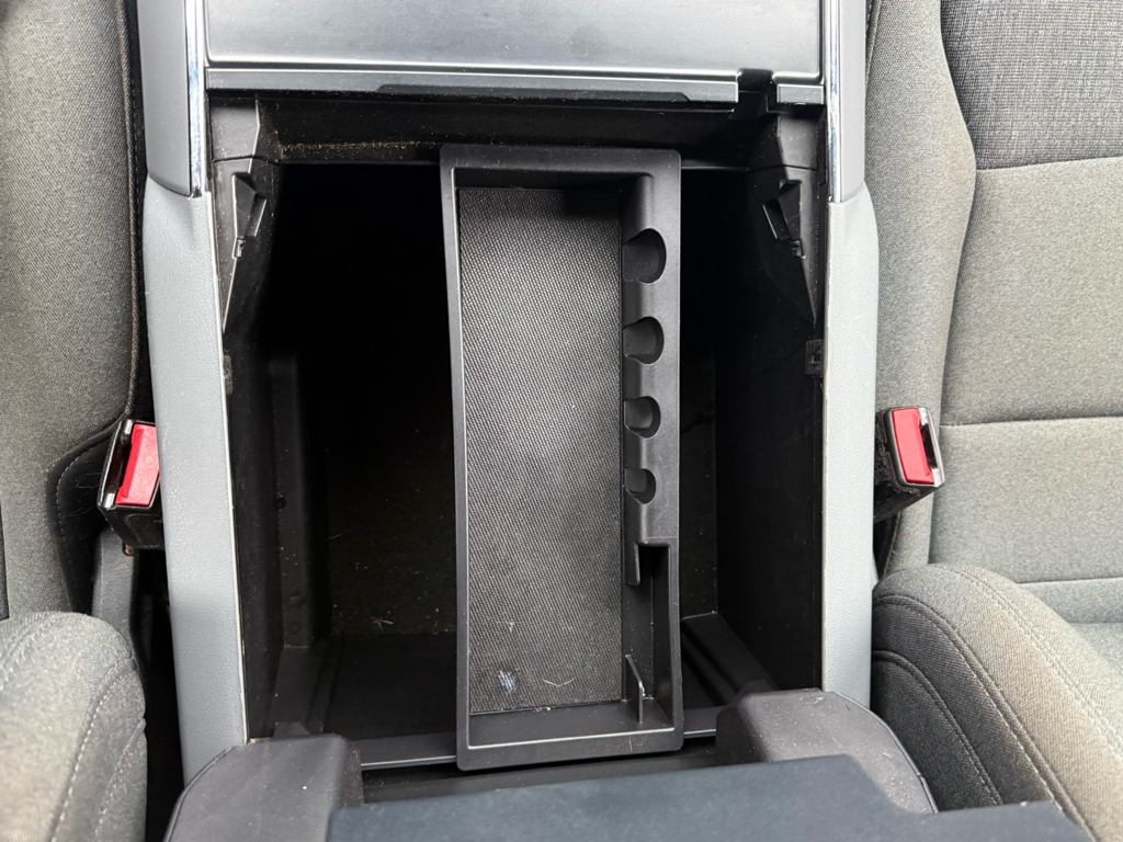 2024 Ford F-150 Lightning - Gallery image 27