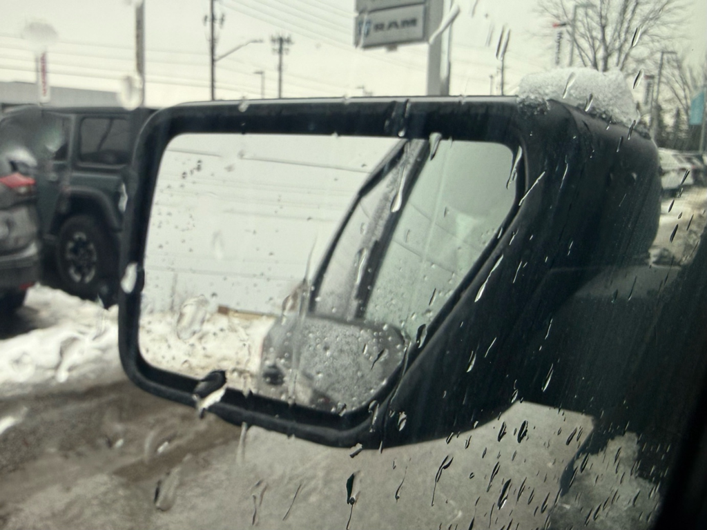 2024 Ford F-150 Lightning - Gallery image 10