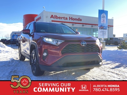 used 2020 Toyota RAV4 car, priced at $31,900