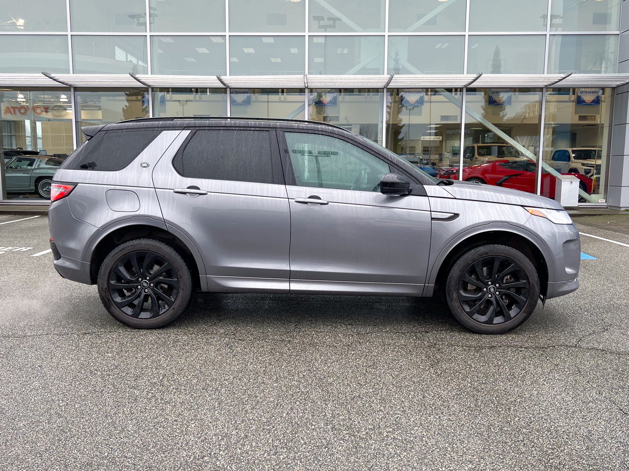 2023 Land Rover Discovery Sport