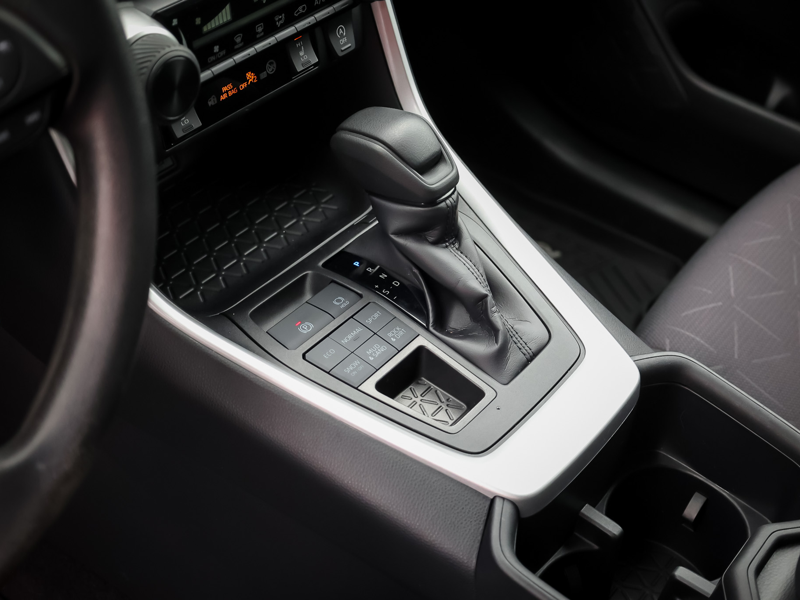 2024 Toyota RAV4 - Gallery image 15