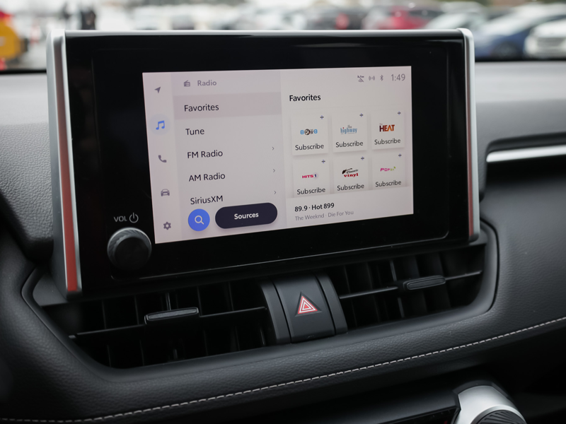 2023 Toyota RAV4 - Gallery image 19