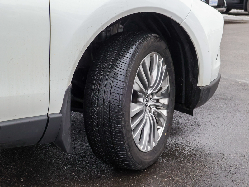 2024 Toyota Venza - Gallery image 6