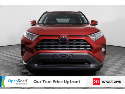 used 2020 Toyota RAV4 car, priced at $31,998