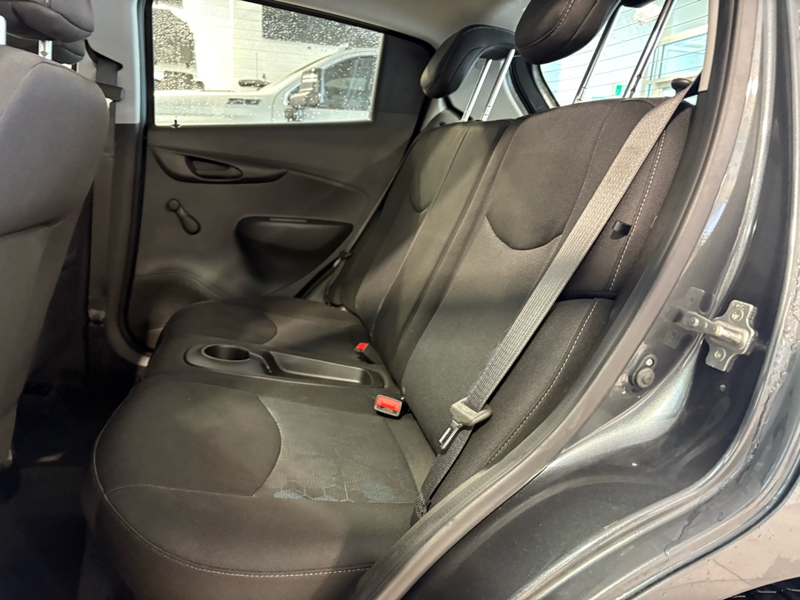 2018 Chevrolet Spark - Gallery image 18