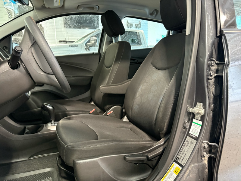 2018 Chevrolet Spark - Gallery image 11