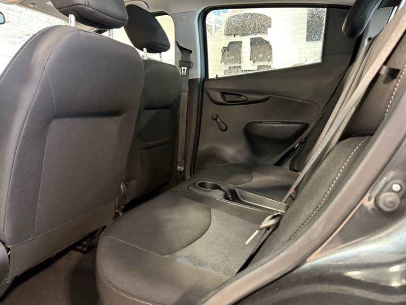 2018 Chevrolet Spark - Gallery image 17