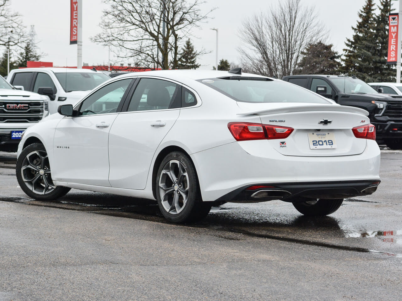 2019 Chevrolet Malibu - Gallery image 3