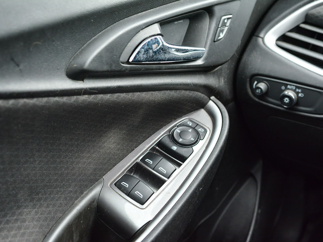 2019 Chevrolet Malibu - Gallery image 15