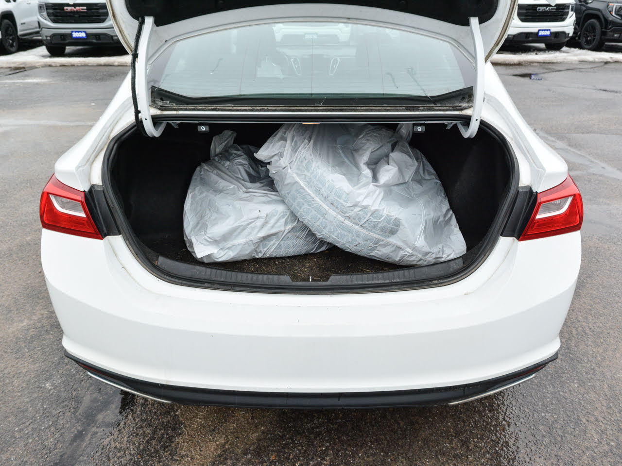 2019 Chevrolet Malibu - Gallery image 9