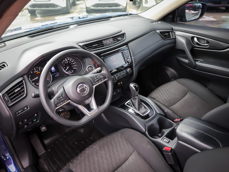 2020 Nissan Rogue - Gallery image 11