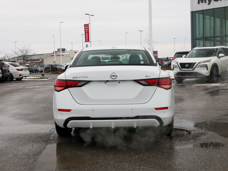 2021 Nissan Sentra - Gallery image 2