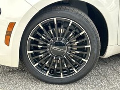 used 2025 FIAT 500e car