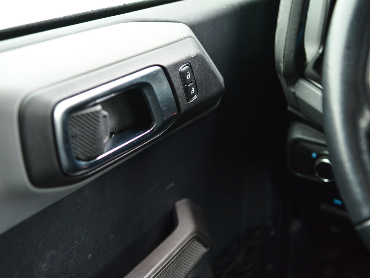 2021 Ford Bronco - Gallery image 15