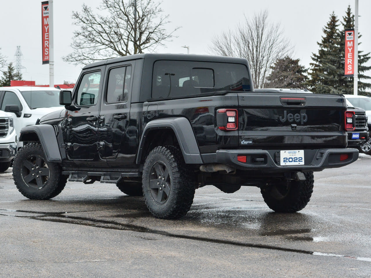 2022 Jeep Gladiator - Gallery image 3