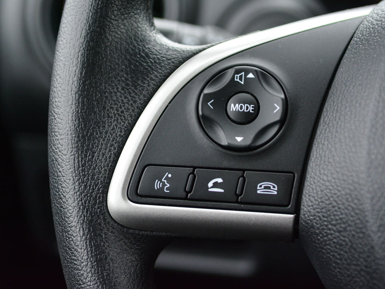 2023 Mitsubishi Mirage - Gallery image 16