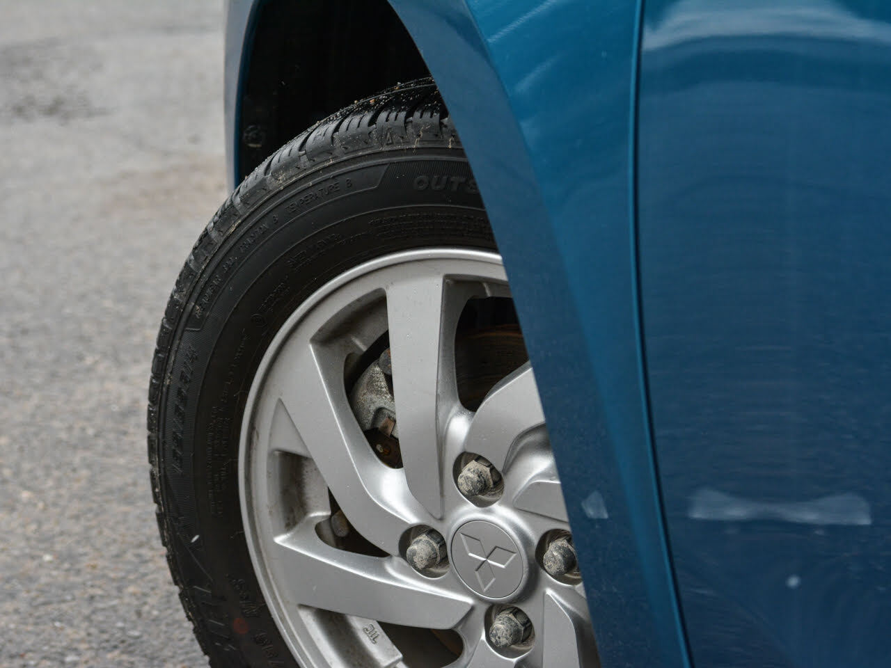 2023 Mitsubishi Mirage - Gallery image 7