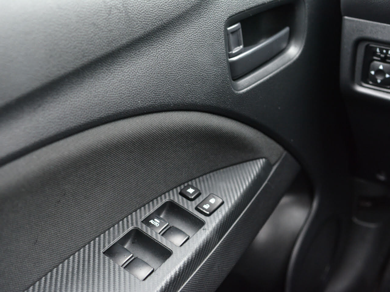 2023 Mitsubishi Mirage - Gallery image 15