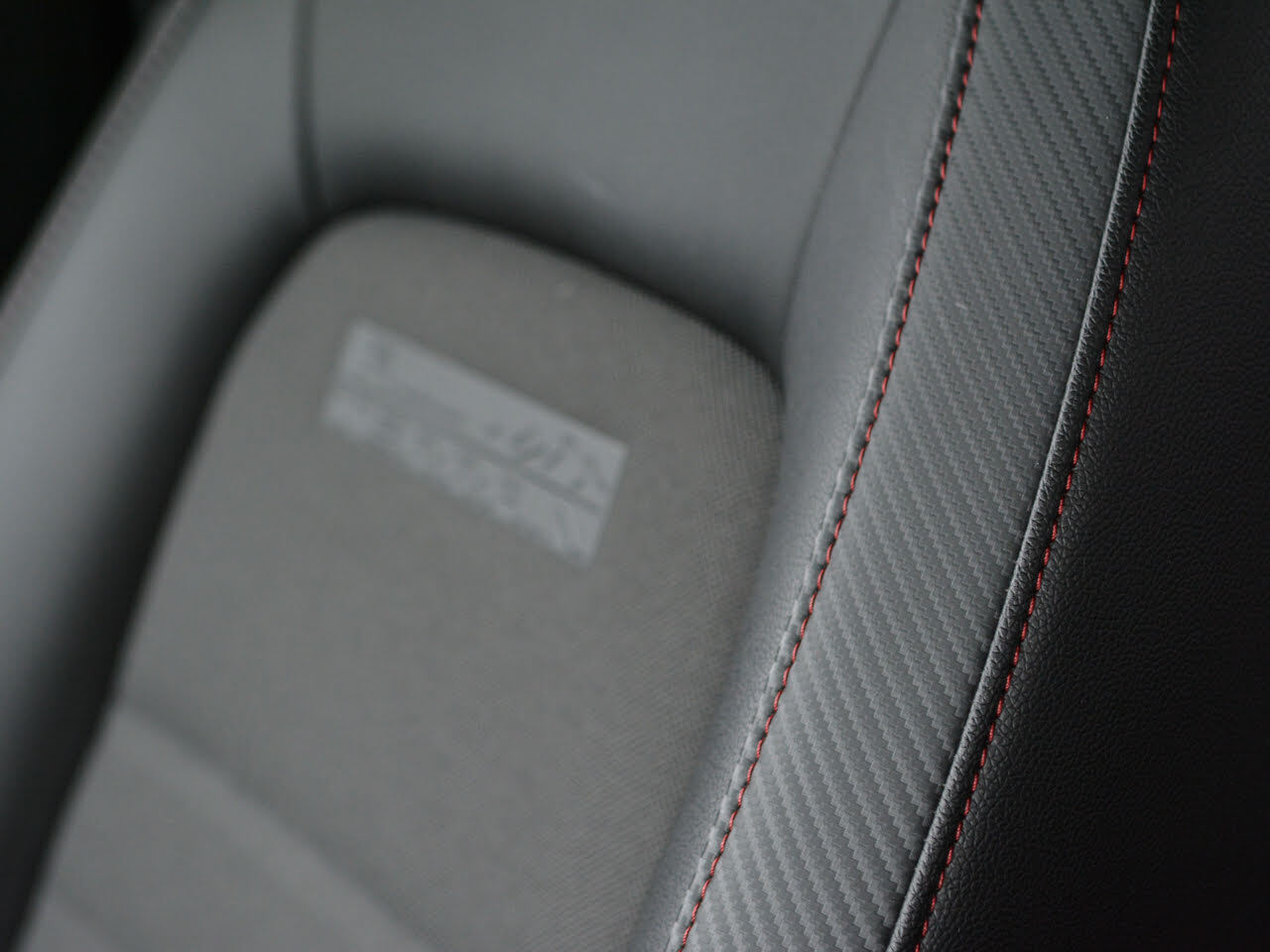 2018 GMC Canyon - Gallery image 19