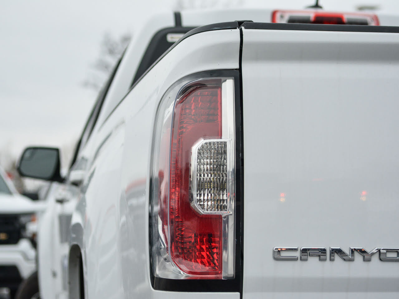 2018 GMC Canyon - Gallery image 6