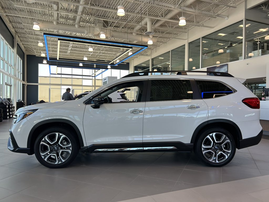 2025 Subaru Ascent - Gallery image 1