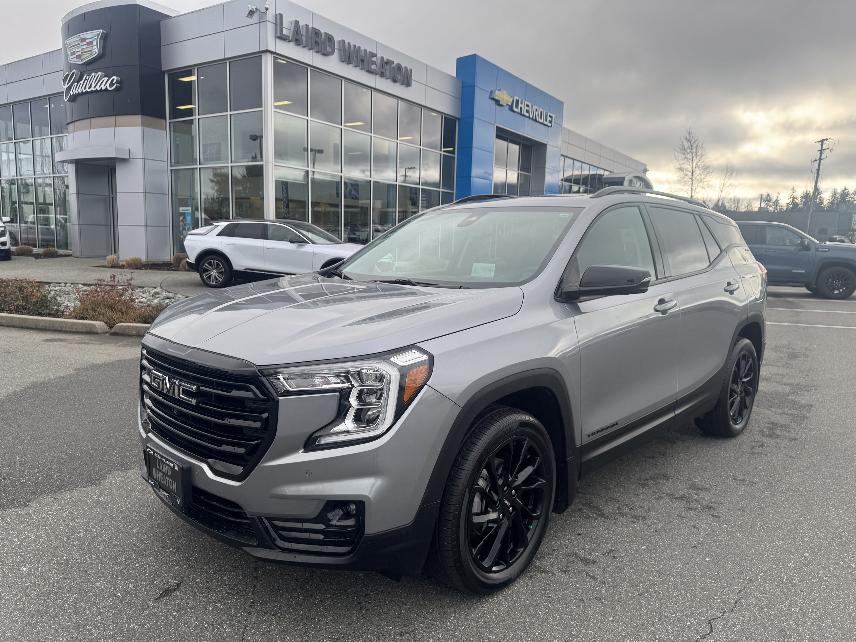 2024 GMC Terrain AWD SLT