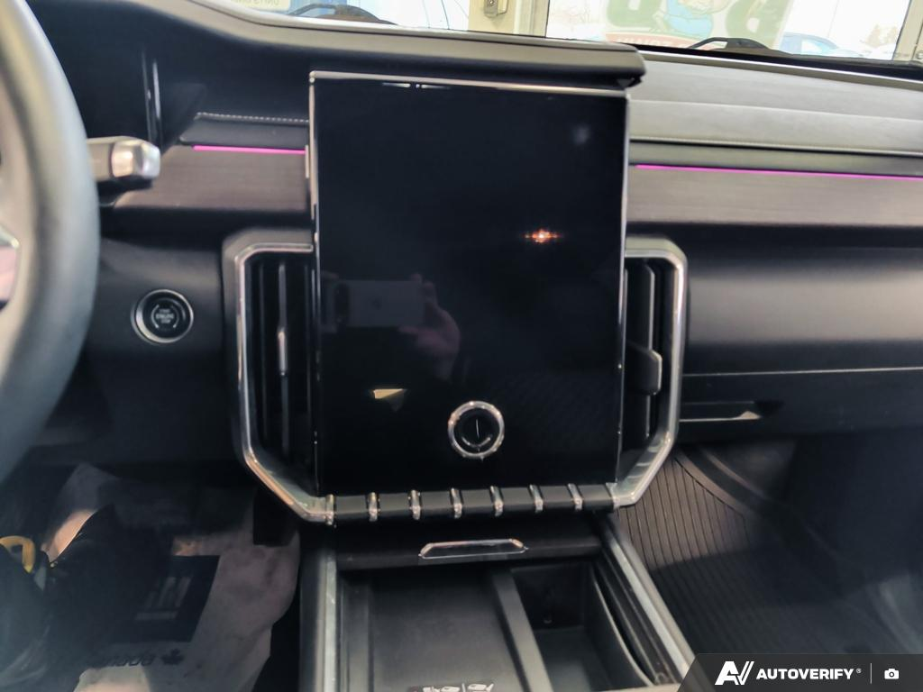 2024 GMC Acadia - Gallery image 18