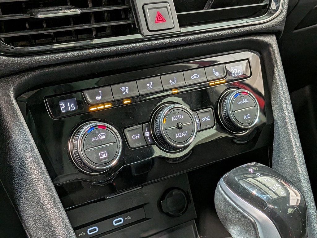 Volkswagen Taos 2024