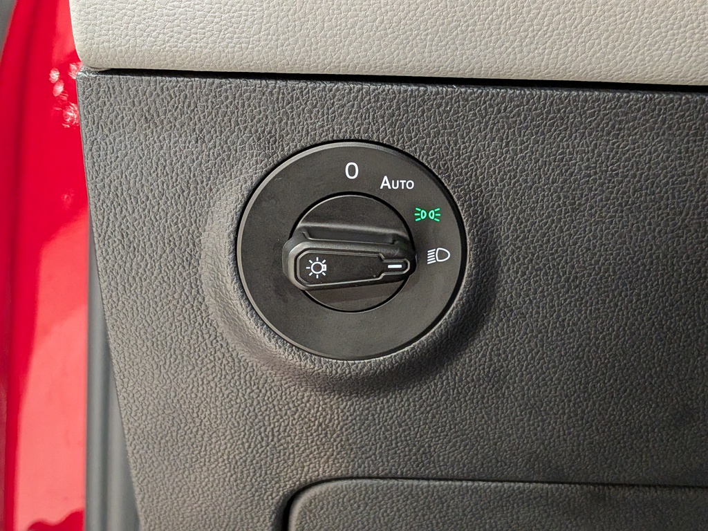 Volkswagen Taos 2024