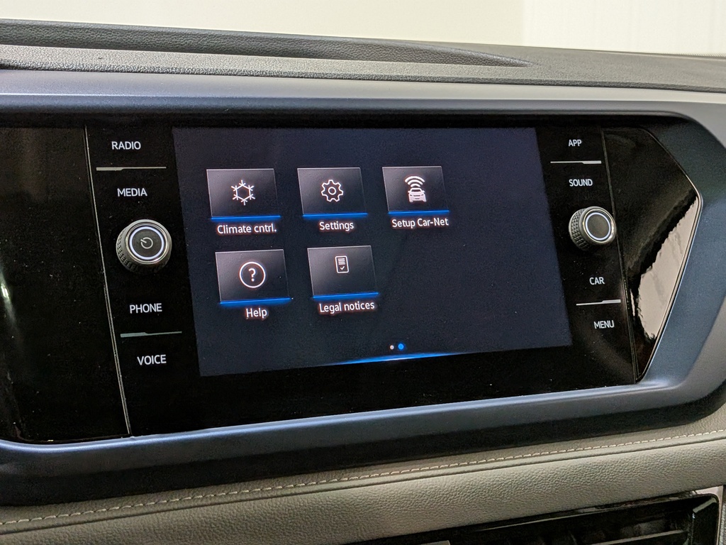 Volkswagen Taos 2024