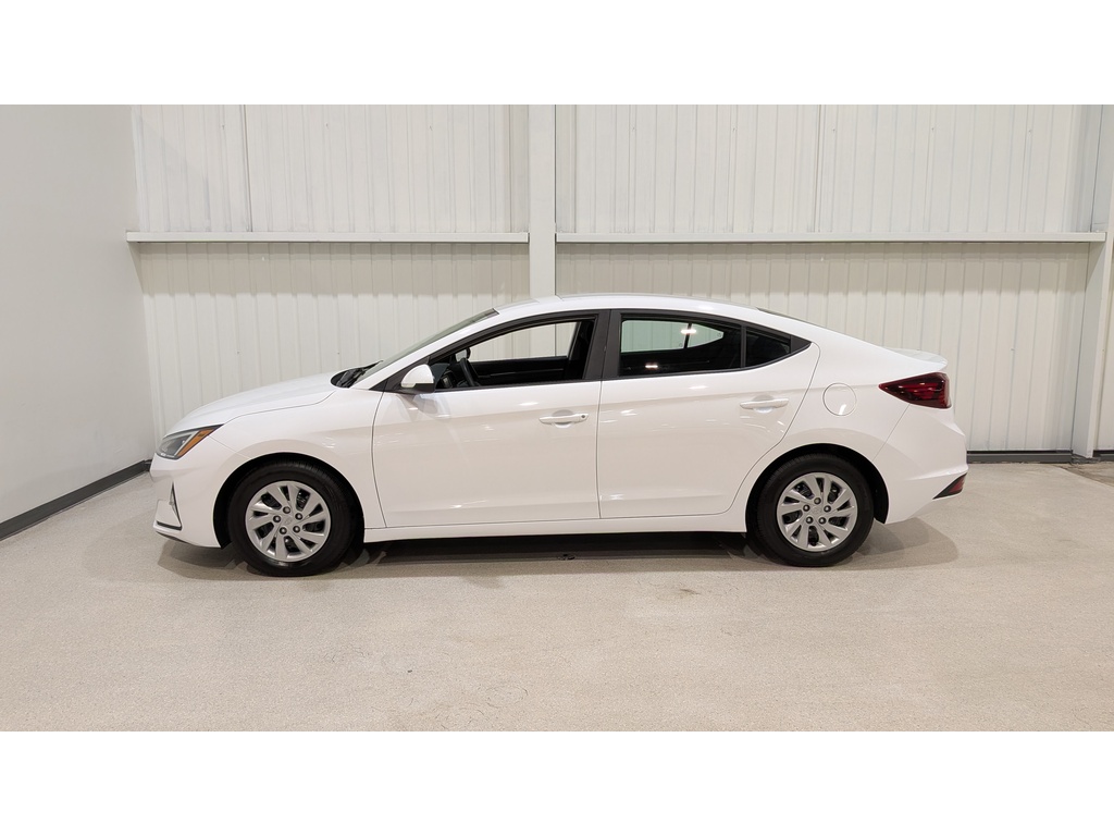 Hyundai Elantra 2019