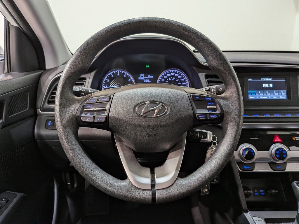 Hyundai Elantra 2019