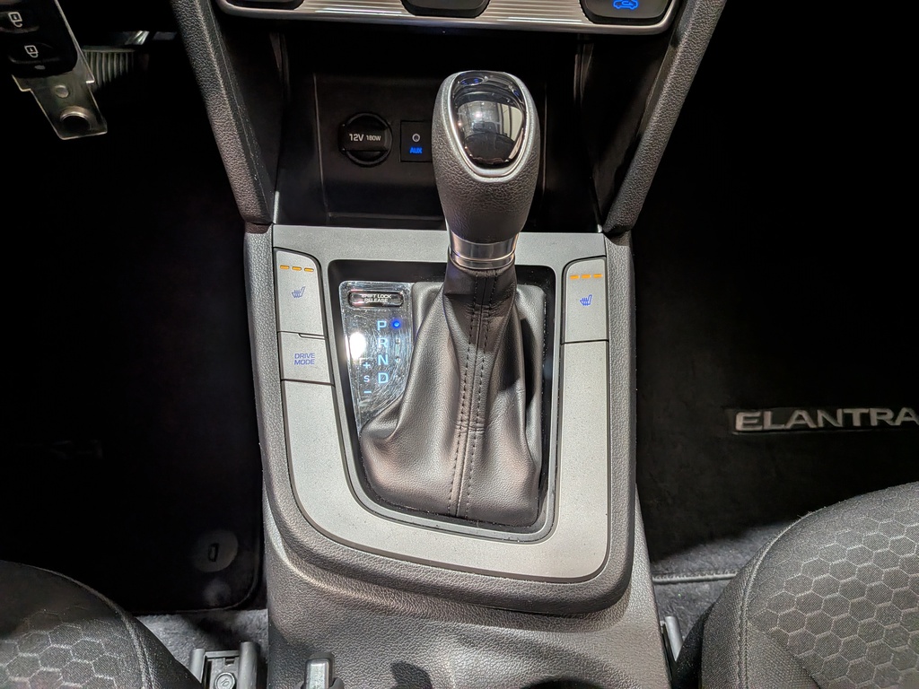 Hyundai Elantra 2019